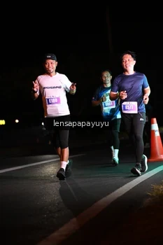 Runner Photo 4933053