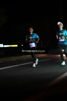 Runner Photo 4933059