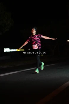 Runner Photo 4933086