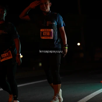 Runner Photo 4933166