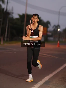 Runner Photo 4933222