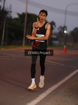Runner Photo 4933235