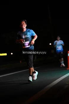 Runner Photo 4933242
