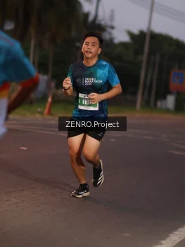 Runner Photo 4933256