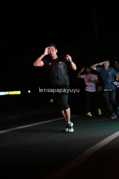 Runner Photo 4933259