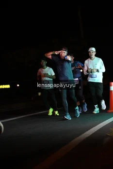 Runner Photo 4933265