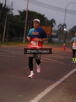 Runner Photo 4933271