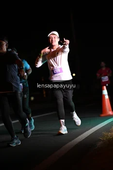 Runner Photo 4933276