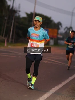 Runner Photo 4933289