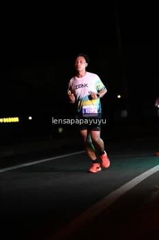 Runner Photo 4933309
