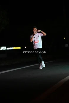 Runner Photo 4933311