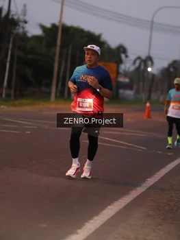 Runner Photo 4933314