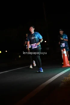 Runner Photo 4933315