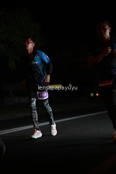 Runner Photo 4933345
