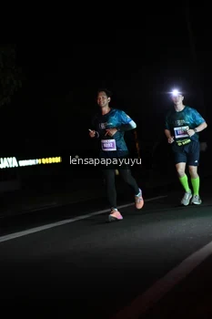 Runner Photo 4933347