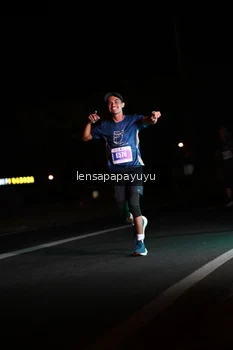 Runner Photo 4933363