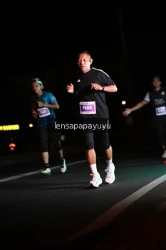 Runner Photo 4933367