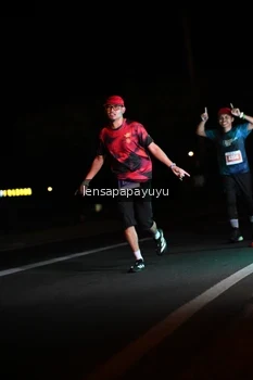 Runner Photo 4933386