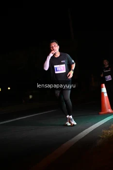 Runner Photo 4933396