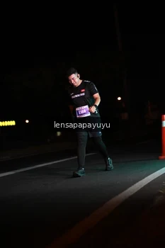 Runner Photo 4933399