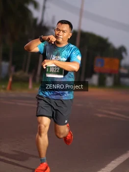 Runner Photo 4933402