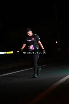 Runner Photo 4933405