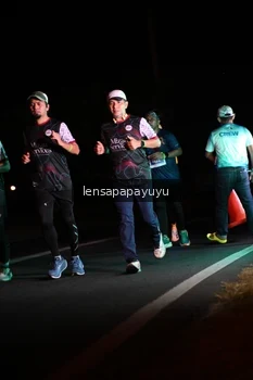 Runner Photo 4933424