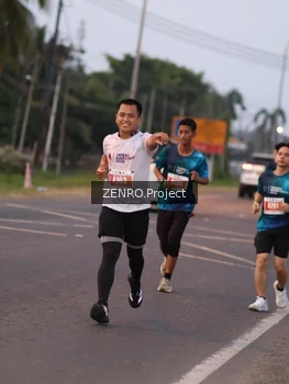 Runner Photo 4933438