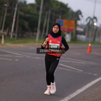 Runner Photo 4933440