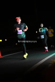 Runner Photo 4933443