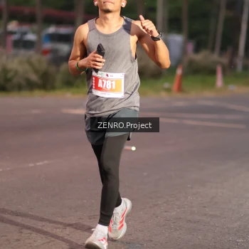 Runner Photo 4933453