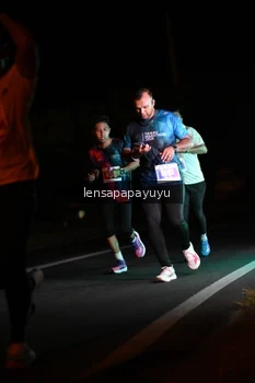 Runner Photo 4933459