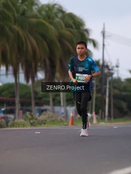 Runner Photo 4933480