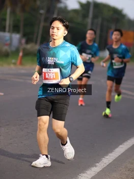Runner Photo 4933504
