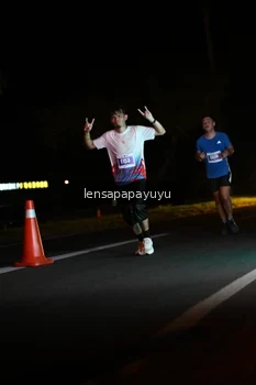 Runner Photo 4933506
