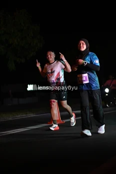 Runner Photo 4933525
