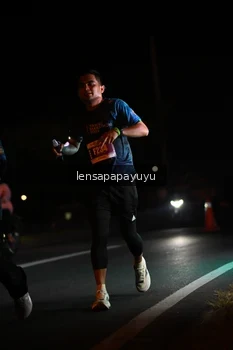 Runner Photo 4933527