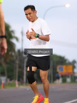 Runner Photo 4933546