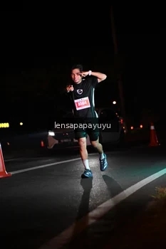 Runner Photo 4933549