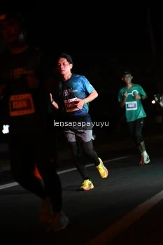 Runner Photo 4933556