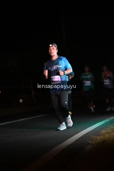 Runner Photo 4933557