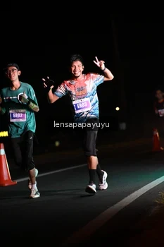 Runner Photo 4933565