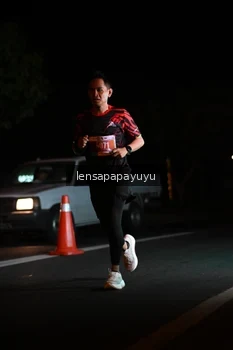 Runner Photo 4933575