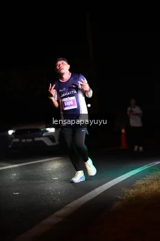 Runner Photo 4933583