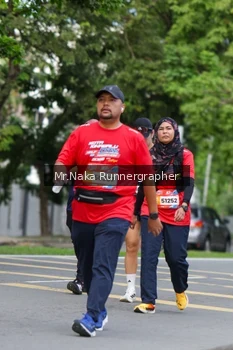 Runner Photo 49336