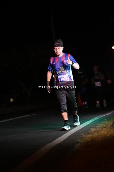Runner Photo 4933617