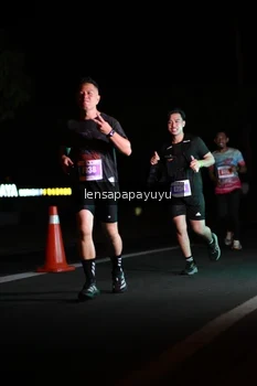 Runner Photo 4933640