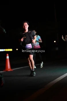 Runner Photo 4933641