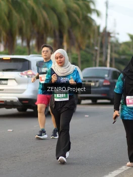 Runner Photo 4933878