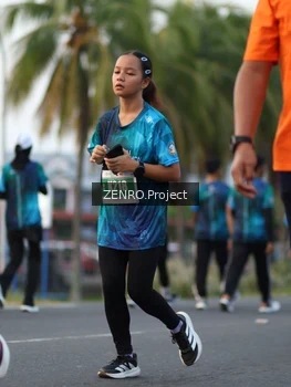 Runner Photo 4933909